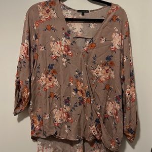West Kei Purple Floral Hi-Lo Blouse - L - Like New